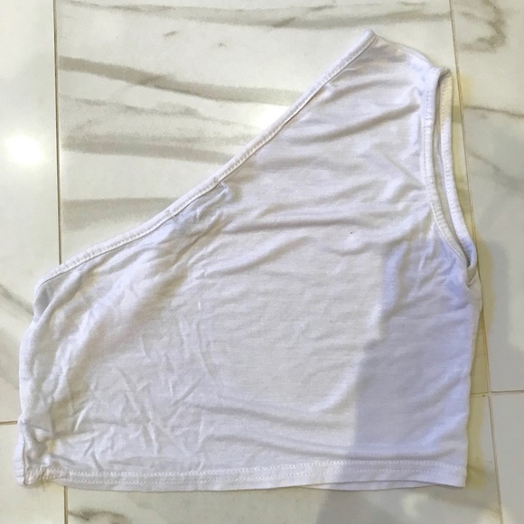 **SOLD** Pretty little thing one shoulder crop - Picture 3 of 3